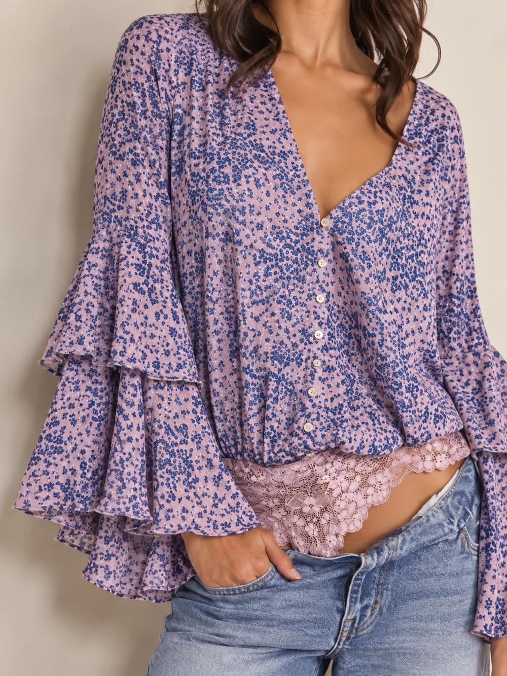 Free people she’s dainty bodysuit M